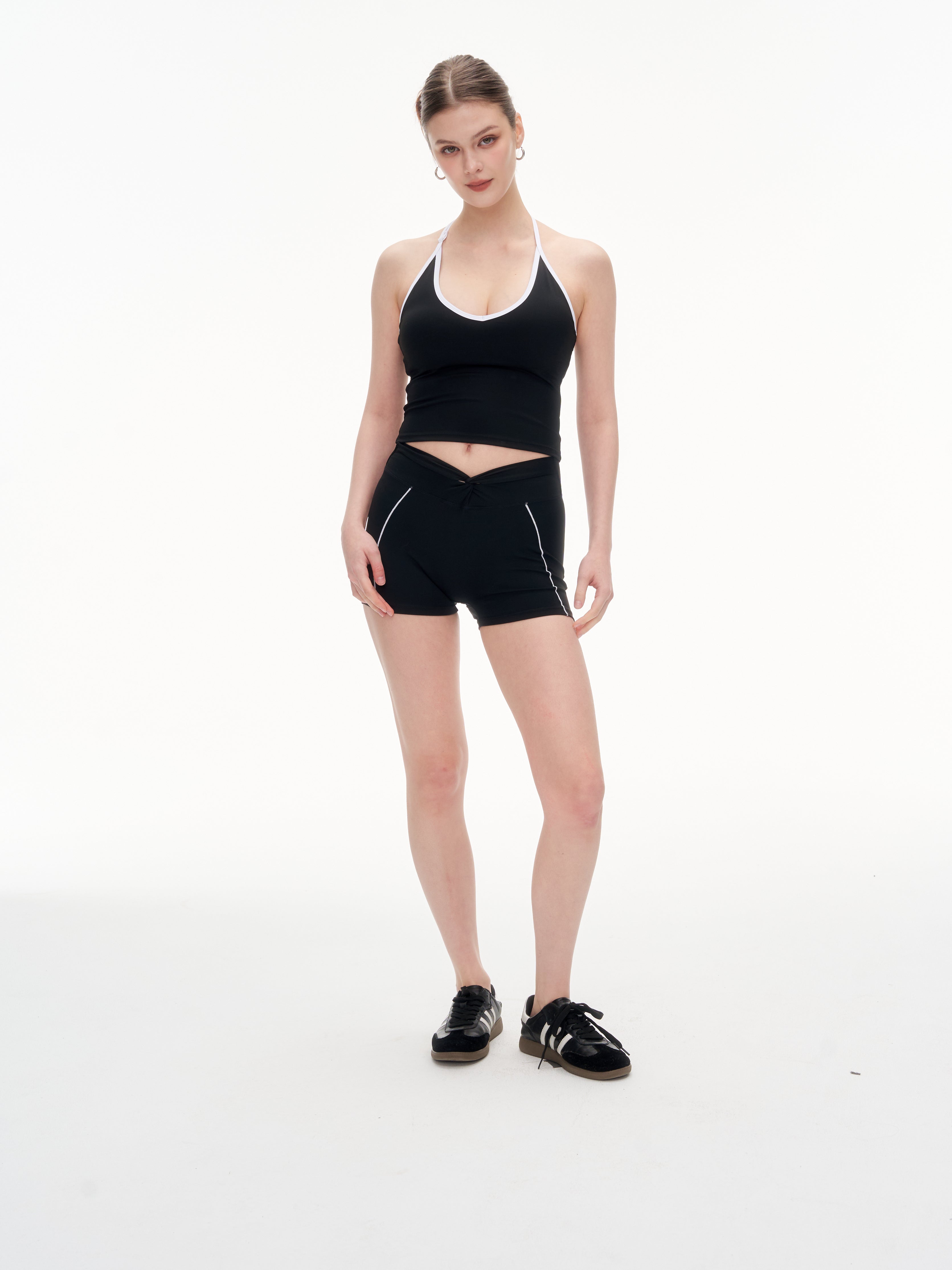 Women's 2 Piece Halter Neck Workout Set - Twist Front Shorts & Removable Pads Sports Outfit