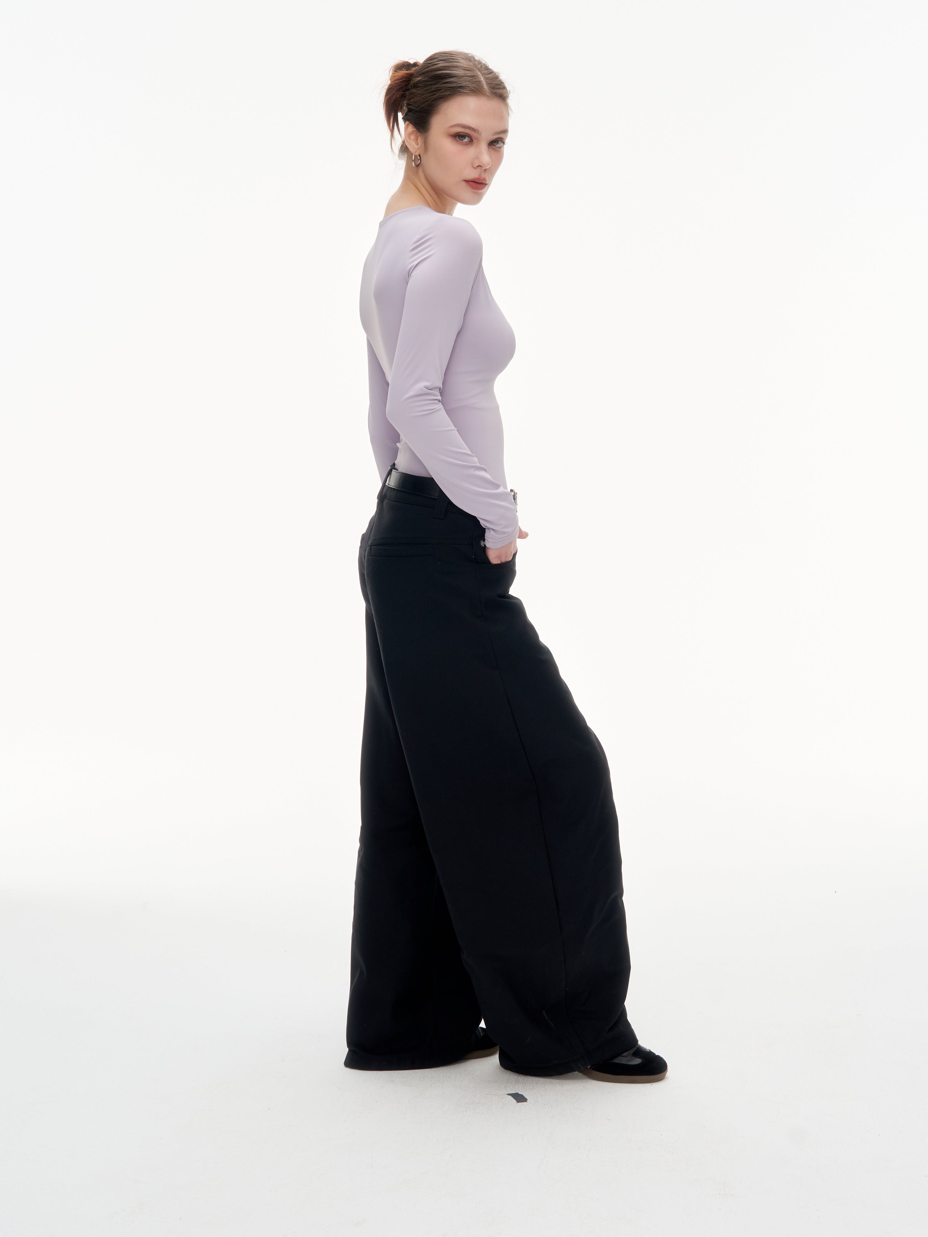 Women's V-Neck Long Sleeve Slim Fit Top - Stretchy Blend Form Fitting Base Layer