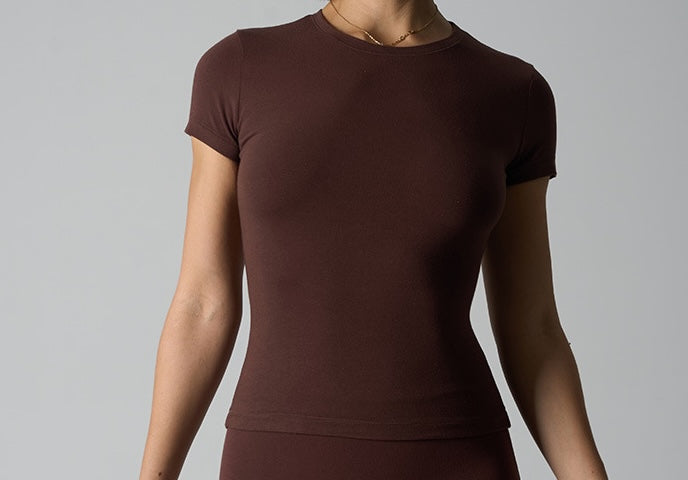 Women's Slim Fit Crew Neck Short Sleeve T-Shirt -  Soft Stretchy Basic Crop Top