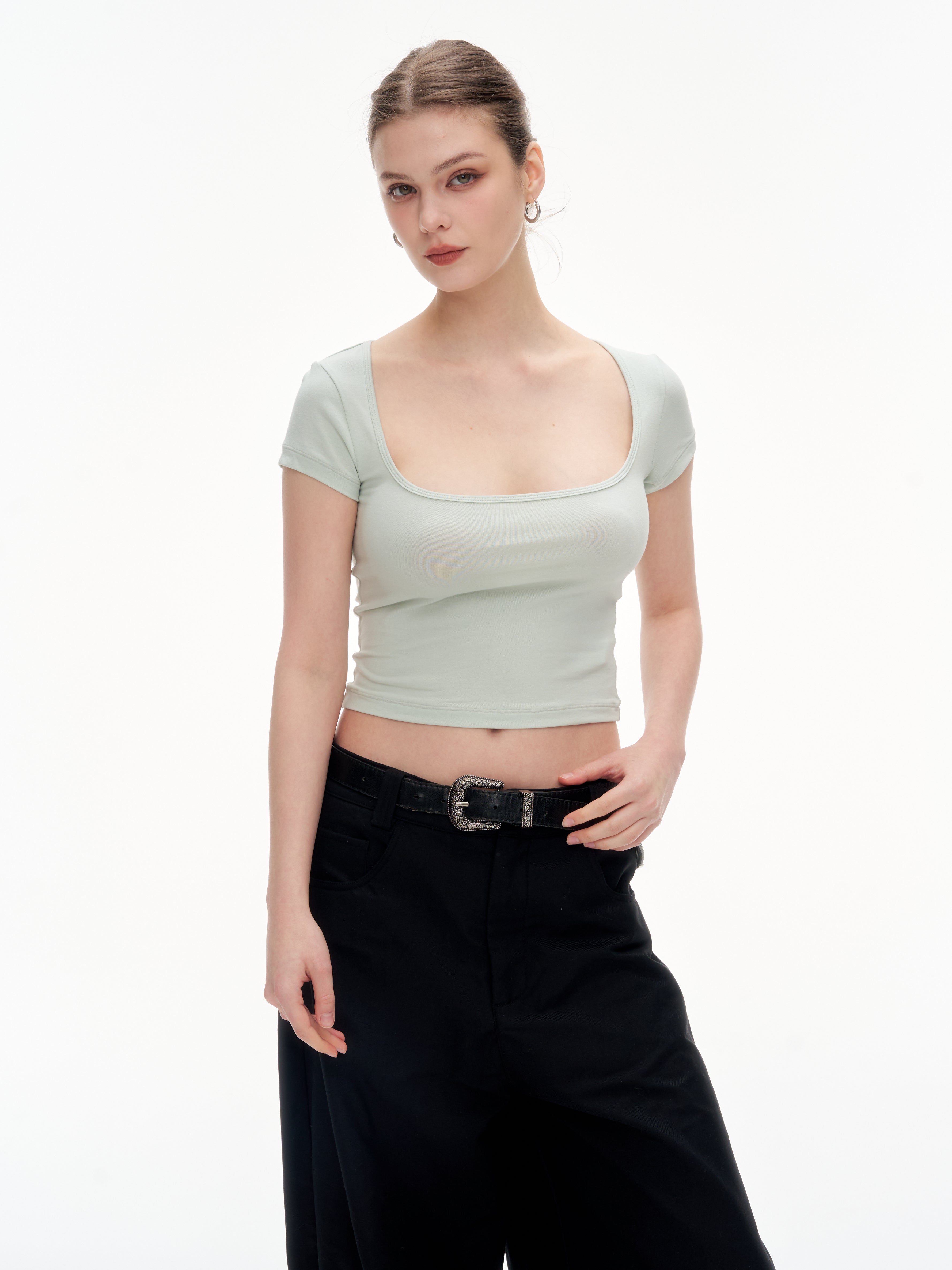 Women's Square Neck Short Sleeve Crop Top - Stretchy Slim Fit Basic Tee