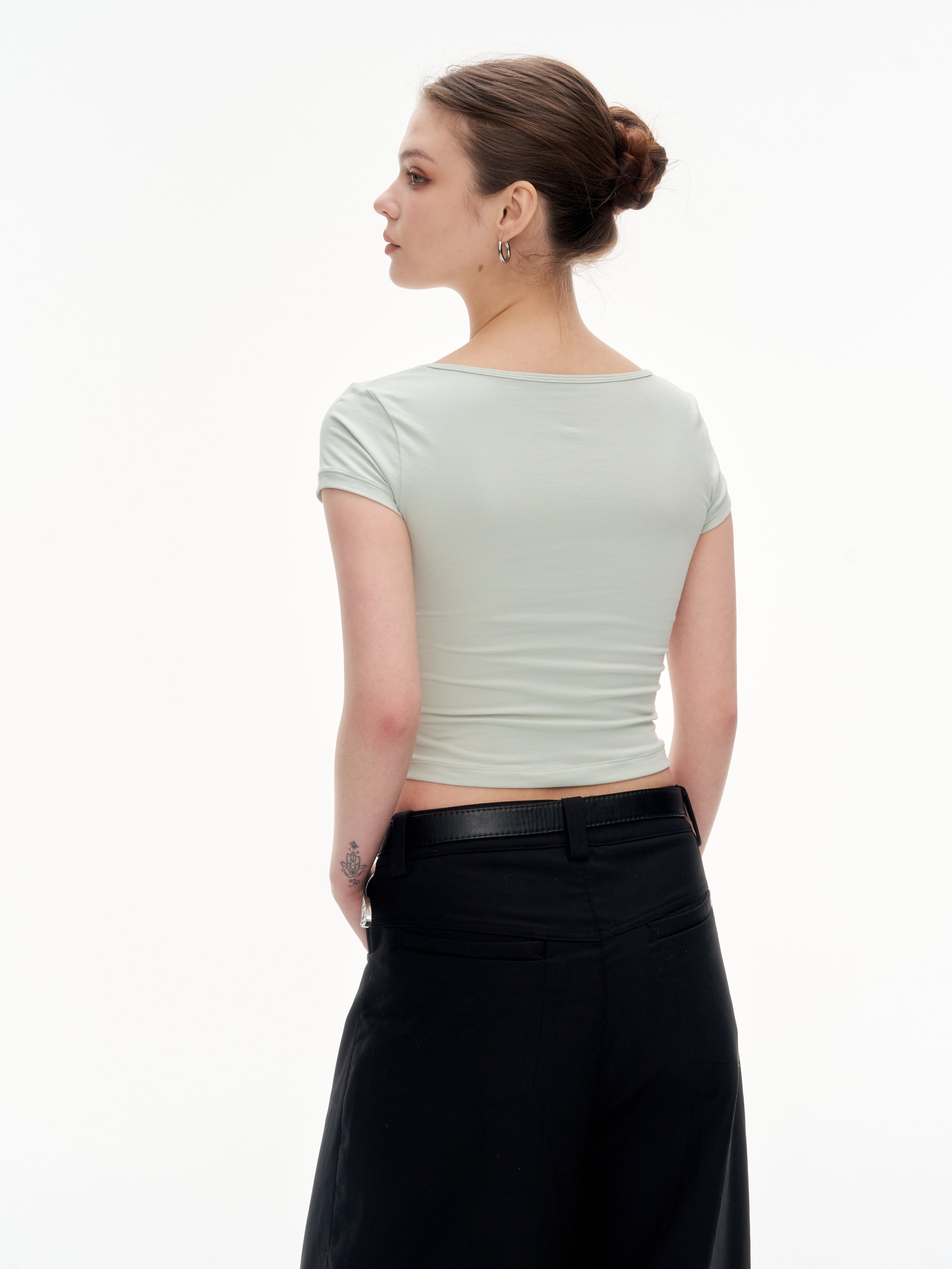 Women's Square Neck Short Sleeve Crop Top - Stretchy Slim Fit Basic Tee