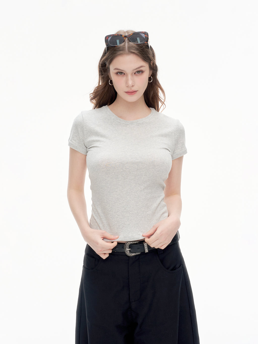 The Basic Slim Fit Short Sleeve T-shirt — Slimming Fit