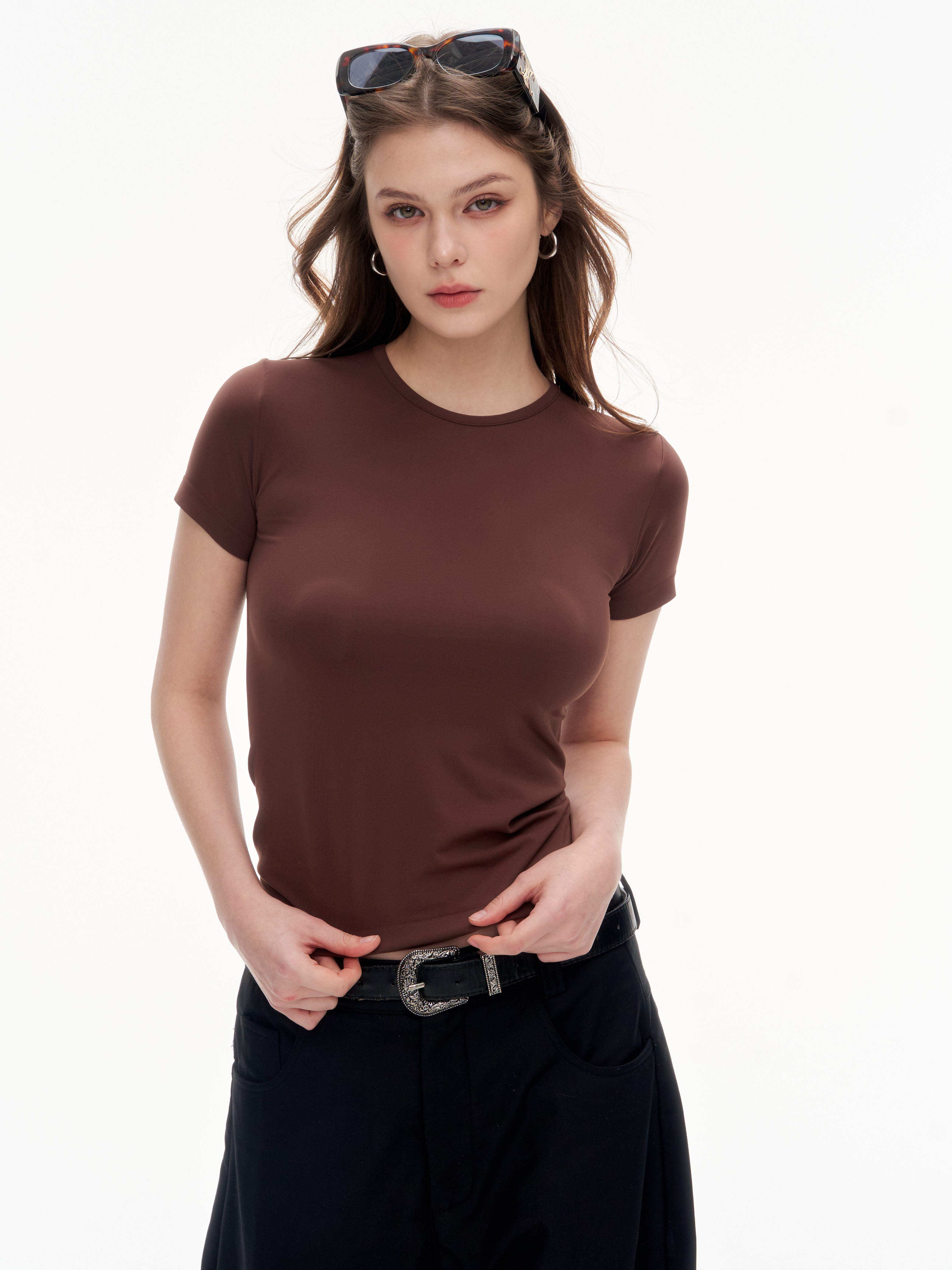 Women's Slim Fit Crew Neck Short Sleeve T-Shirt - Stretchy Casual Basic Top