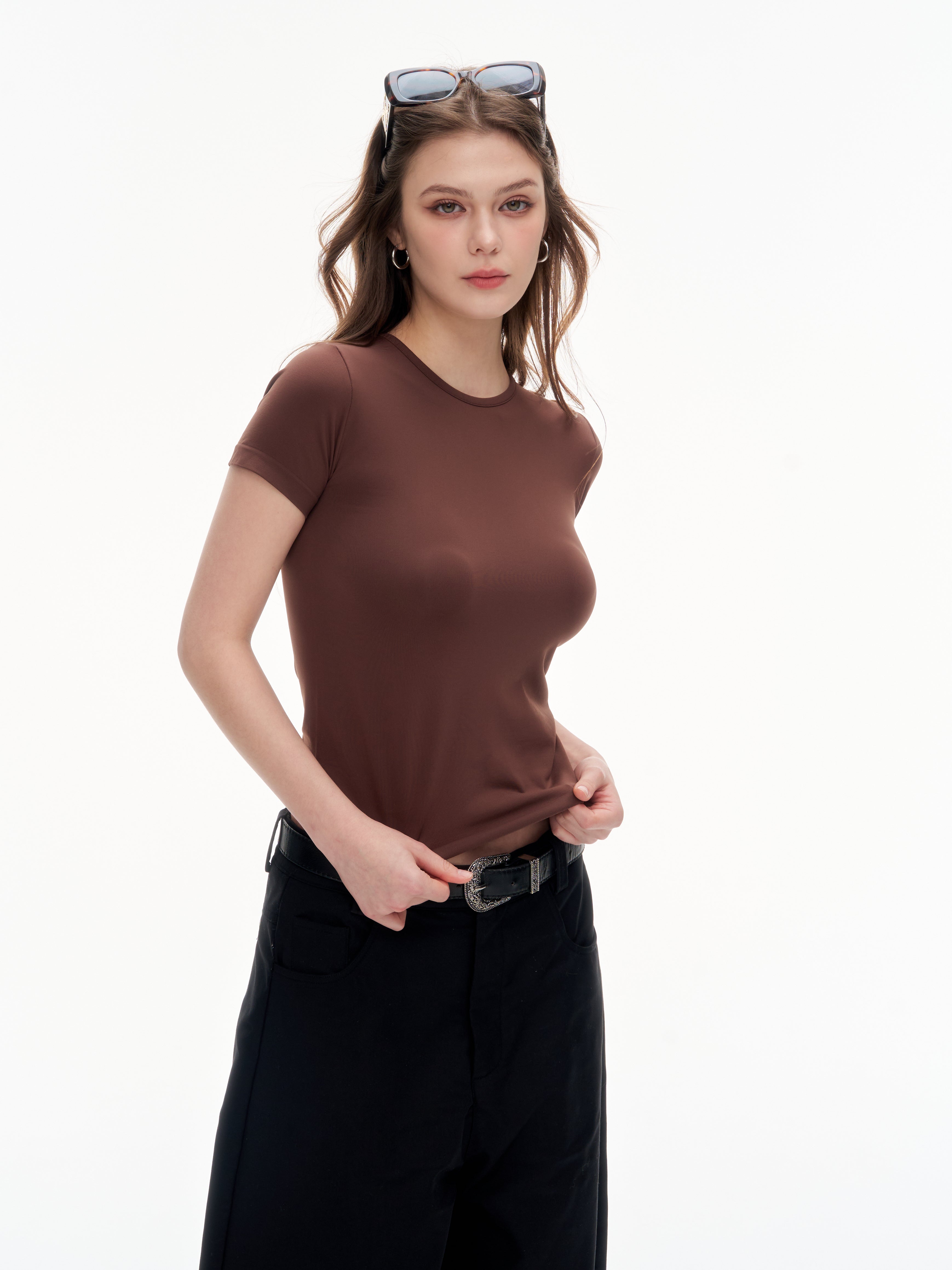Women's Slim Fit Crew Neck Short Sleeve T-Shirt - Stretchy Casual Basic Top