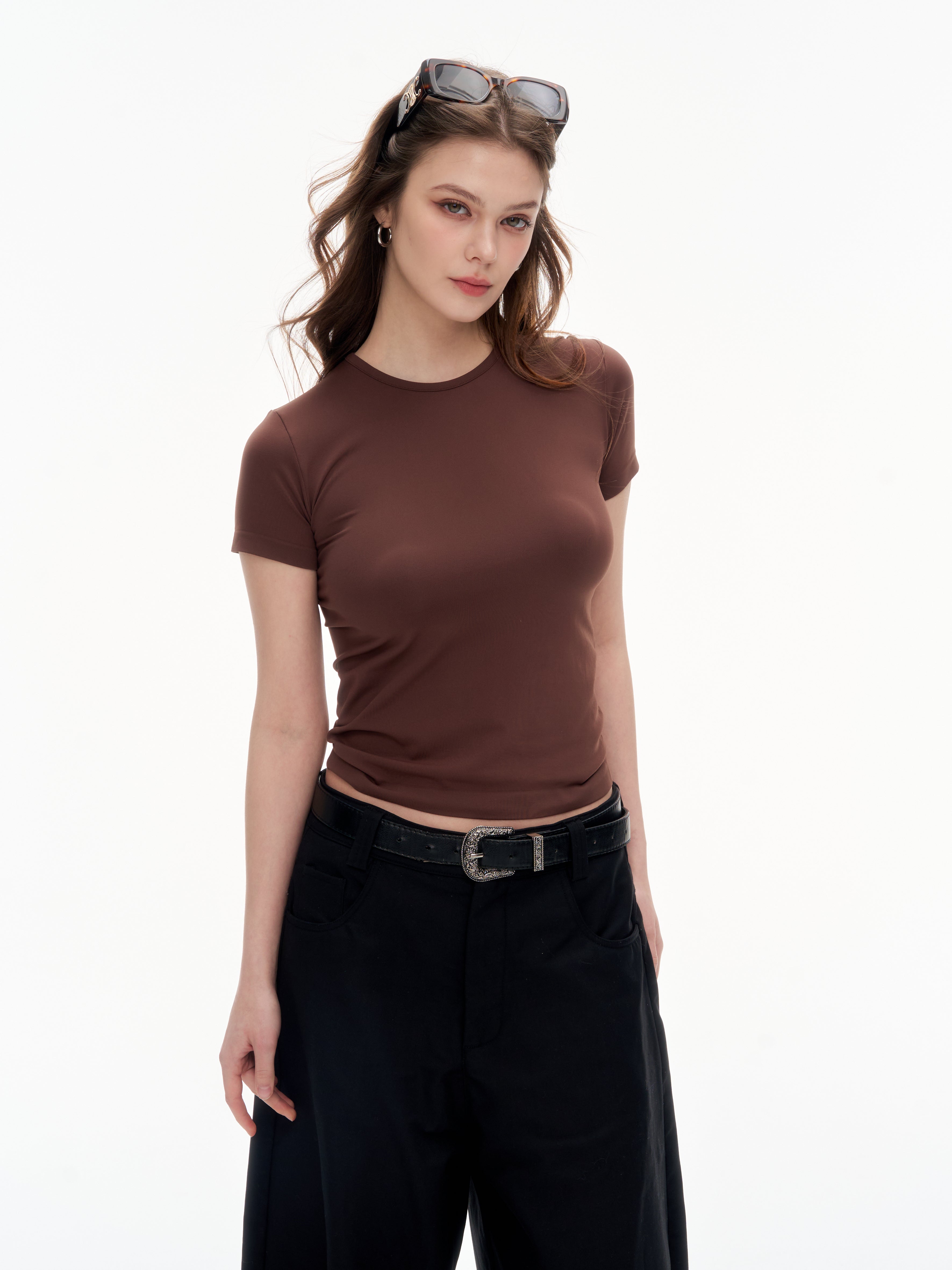 Women's Slim Fit Crew Neck Short Sleeve T-Shirt - Stretchy Casual Basic Top